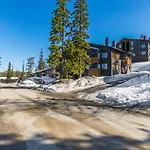 Karhunvartijan Linna C18 By Interhome Ruka