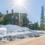 Karhunvartijan Linna C18 By Interhome Holiday home Ruka