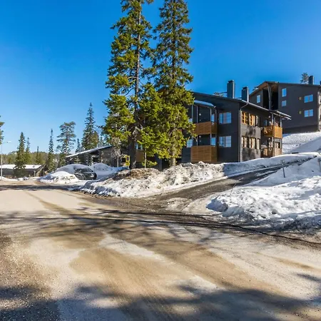 Karhunvartijan Linna C18 By Interhome Ruka